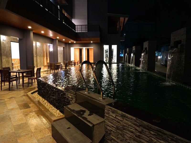 The Proud Exclusive Hotel-Sha Plus Nakhon Pathom Exterior foto