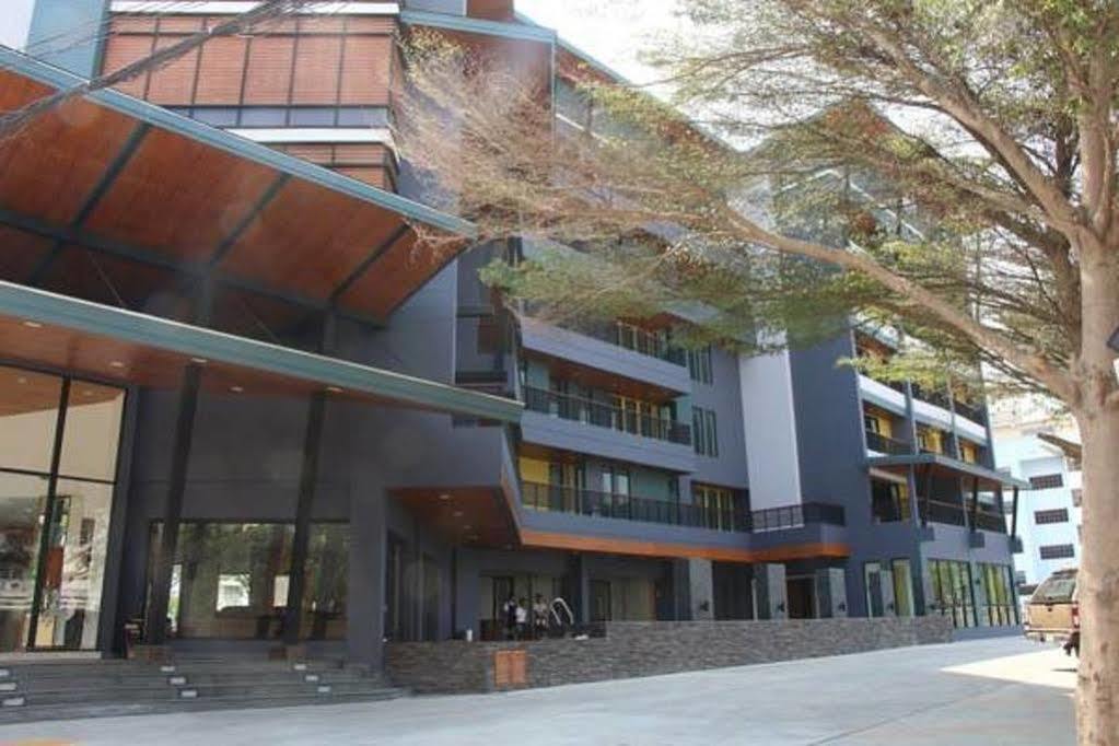 The Proud Exclusive Hotel-Sha Plus Nakhon Pathom Exterior foto